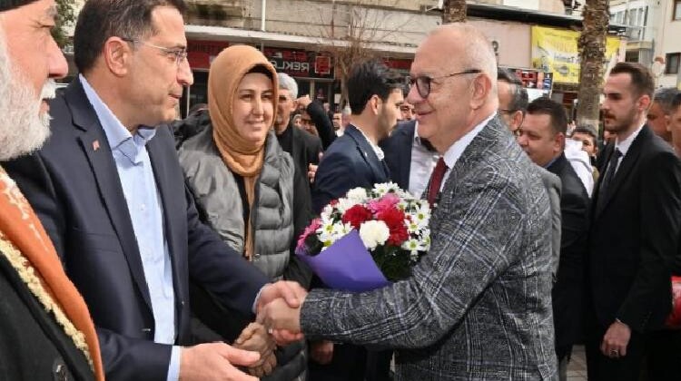 AK Parti Teşkilatı, Turgutlu’da Başkan Ergün’ü ağırladı